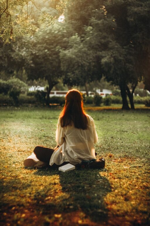 Mindful Breaks You Can Take in Five Minutes for a Healthier Day