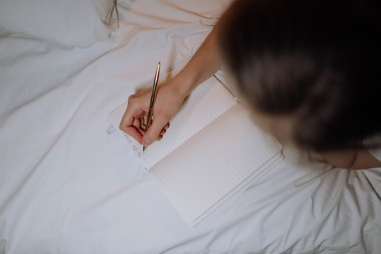 Beginner Guide to Journaling Every Day: Simple Tips to Get Started